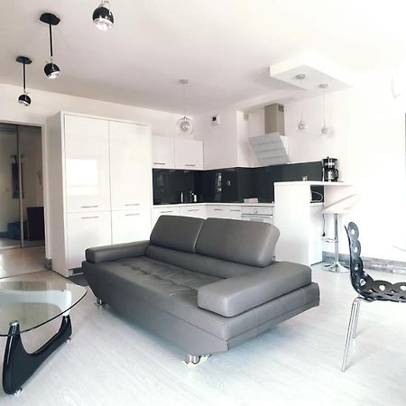 Lokietka 8B By Homeprime Kraków Exteriör bild